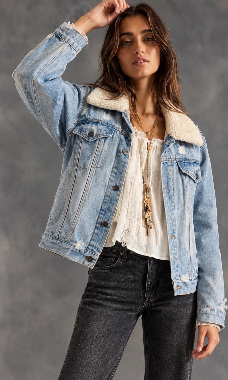 Free People Medium Light Wash & Cream Cotton Denim Faux Shearling Collar Jacket